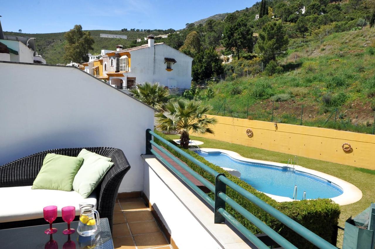 3 Bedroom Townhouse Benahavis Village エクステリア 写真
